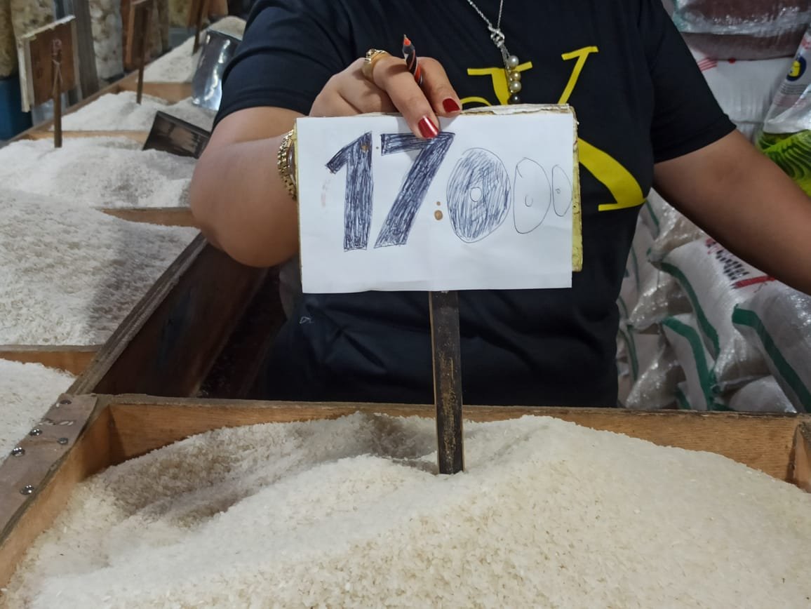 Warga Kab. Bandung Terima Bantuan Ratusan Beras Tak Layak Konsumsi, Ini Penjelasnya