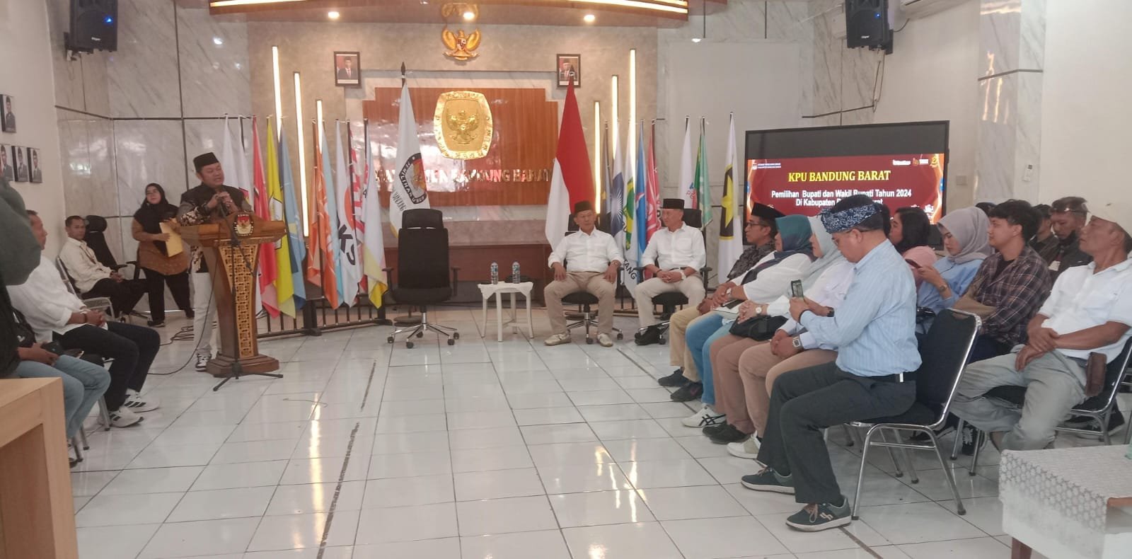 Asep Ilyas Resmi Dampingi Sundaya Bertarung di Pilkada Bandung Barat