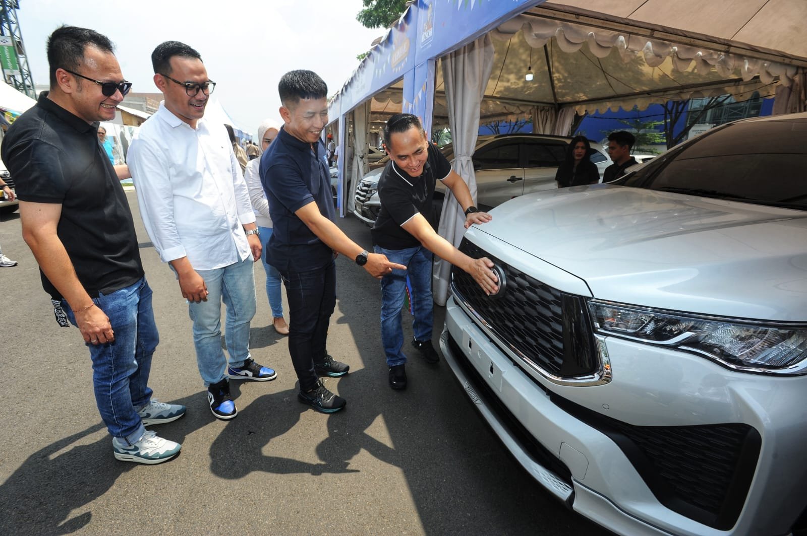 Gelar Carnival di Bandung, ACC Tawarkan Bunga 0%