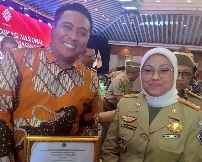 Otsuka Terima Penghargaan Sebagai Perusahaan Terbaik untuk Edukasi dan Penanggulangan Tuberkulosis di Tempat Kerja 2024