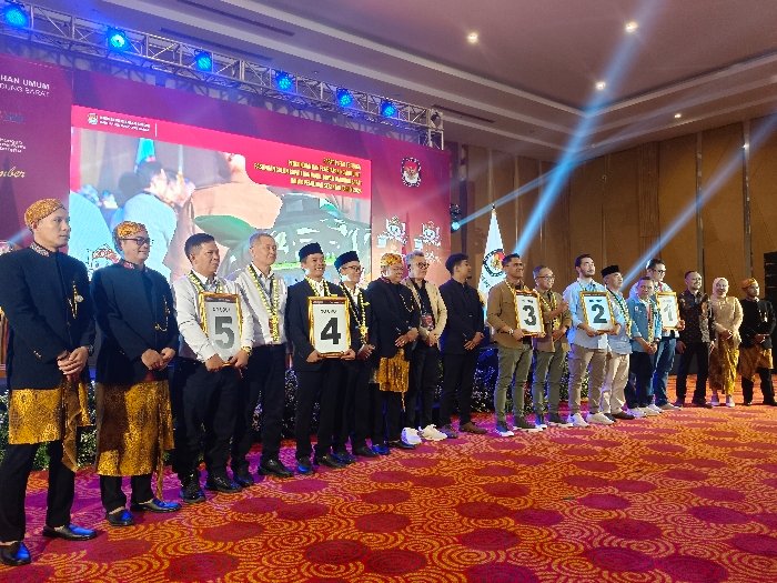 Jeje Ritchie Ismail-Asep Ismail Unggul di Pilkada Bandung Barat, Tiga Paslon Tolak Tandatangani Berita Acara Rekapitulasi dan Penetapan Hasil Perolehan Suara