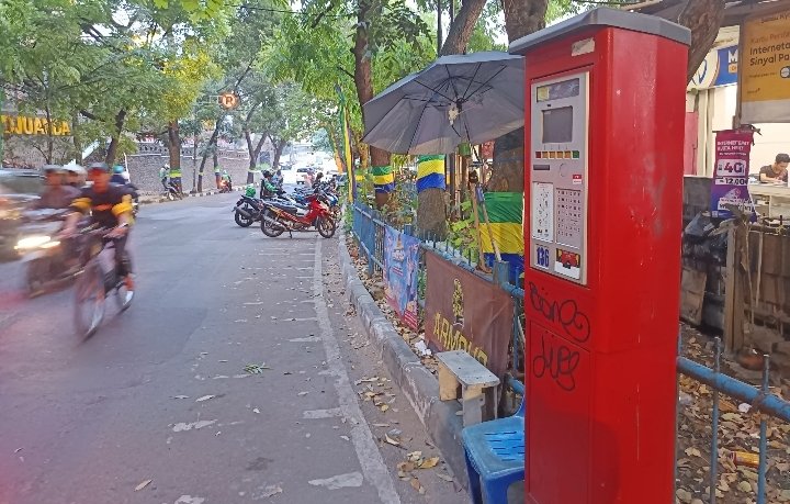 Dishub Tarik Rompi Oknum Jukir yang Getok Tarif Parkir Rp 150 Ribu Saat Wisuda di Kota Bandung