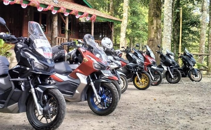 Dari Curug Hingga Pantai Warnai Kegiatan Sunmori ADV Riders Bandung