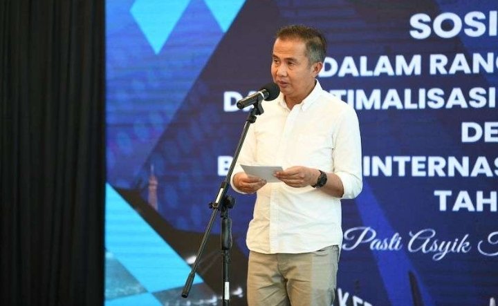 Penjabat Gubernur Jabar Bey Machmudin Dorong Pemdes Manfaatkan BIJB untuk Kesejahteraan Masyarakat