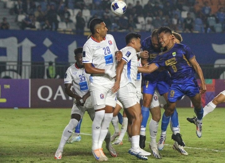 Persib Bandung Dikalahkan Port FC 0-1, Maung Bandung Belum Levelnya