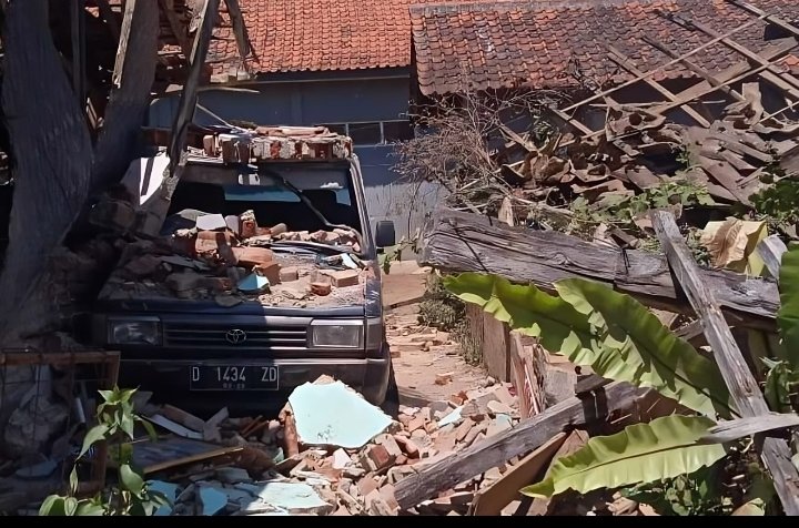 BPBD Jawa Barat Beberkan Dampak Gempa Bandung-Garut Capai Rp 385 Miliar, 21.709 Warga Kena Imbasnya