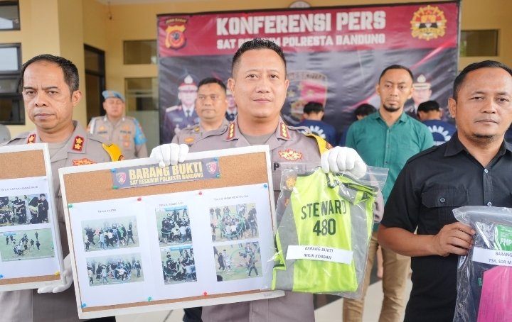 Polisi Ringkus Enam Tersangka Pengeroyokan Steward di Laga Persib vs Persija, Ini Penjelasan Kapolresta Bandung