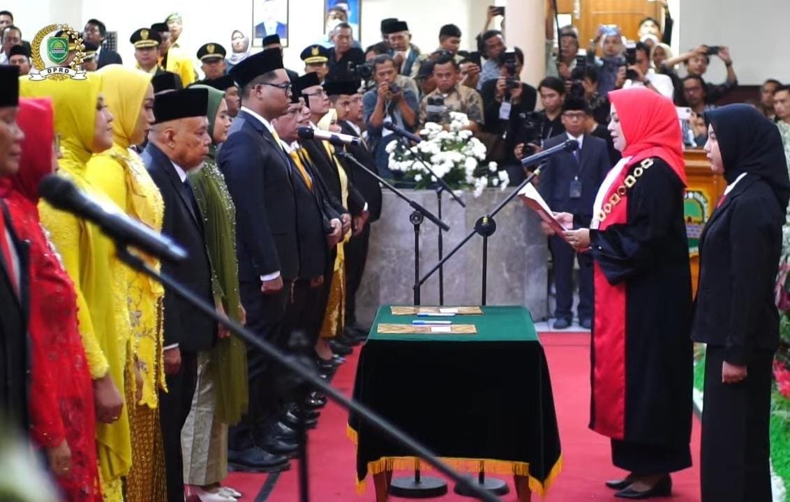 50 Anggota DPRD Subang Resmi Dilantik