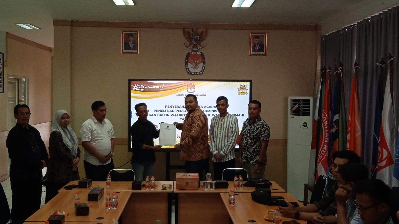 Tiga Bakal Paslon Pilwalkot Cimahi Lolos Tes Kesehatan