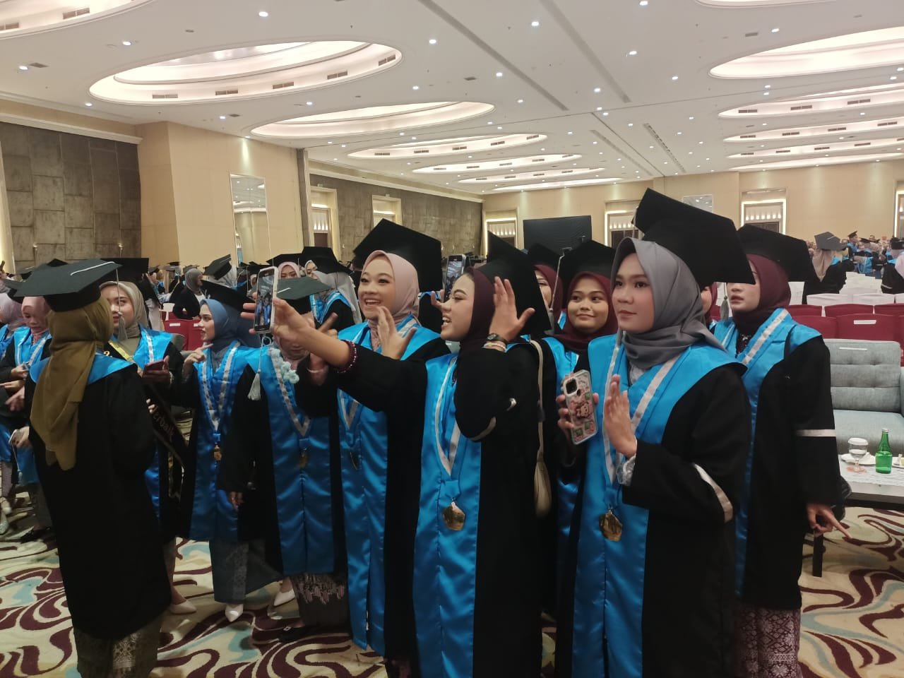 Inaba Luluskan 444 Mahasiswa, Rektor Tekankan Pentingnya Nilai Entrepreneurship di Era Digital