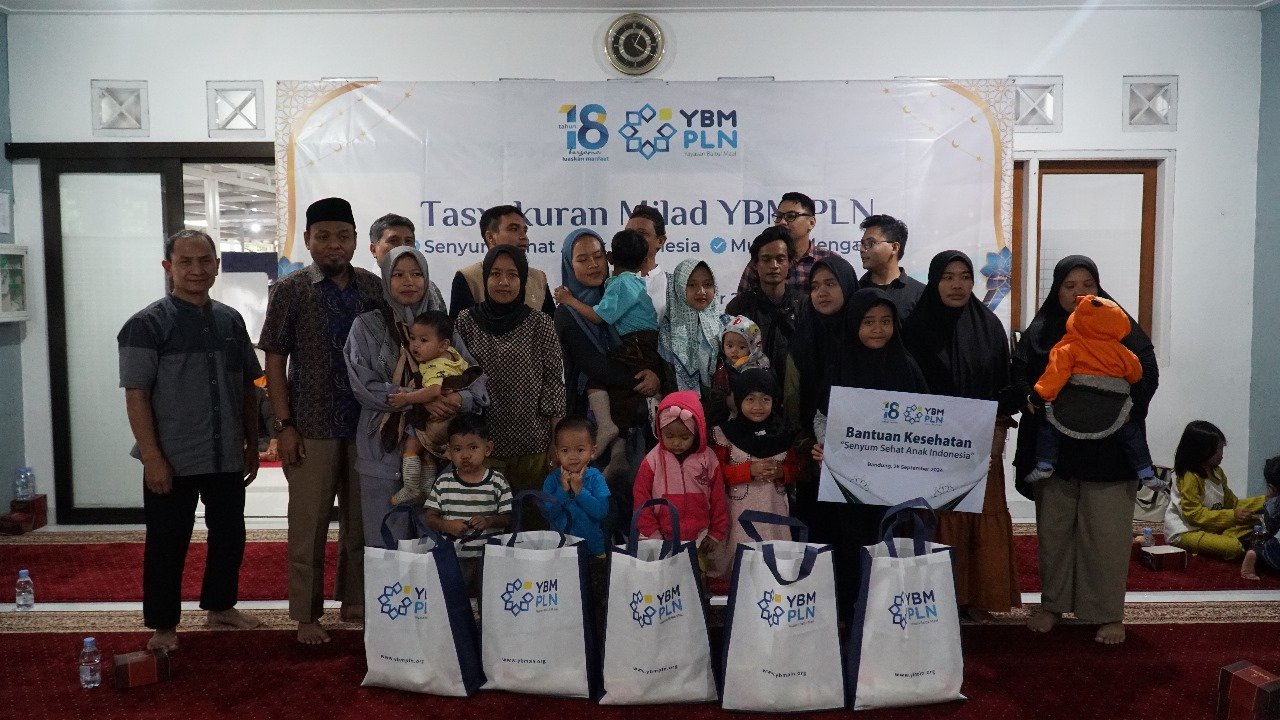YBM PLN UIP JBT Salurkan 80 Paket Bantuan dalam Program ‘Senyum Sehat Anak Indonesia’