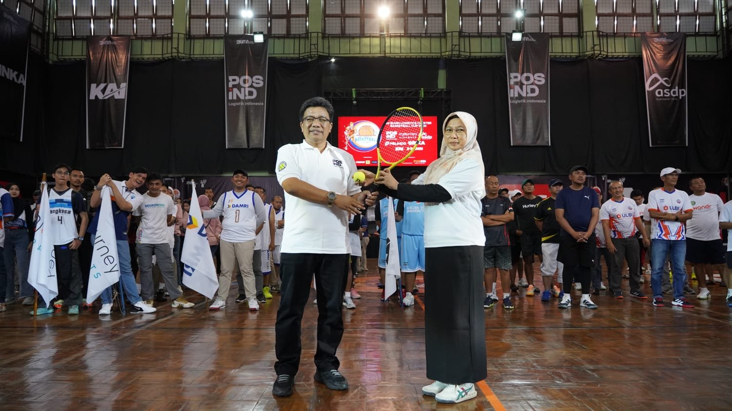 Rangkaian HUT ke-278, Pos Indonesia Gelar Turnamen Basket dan Tenis Lapangan Antar BUMN