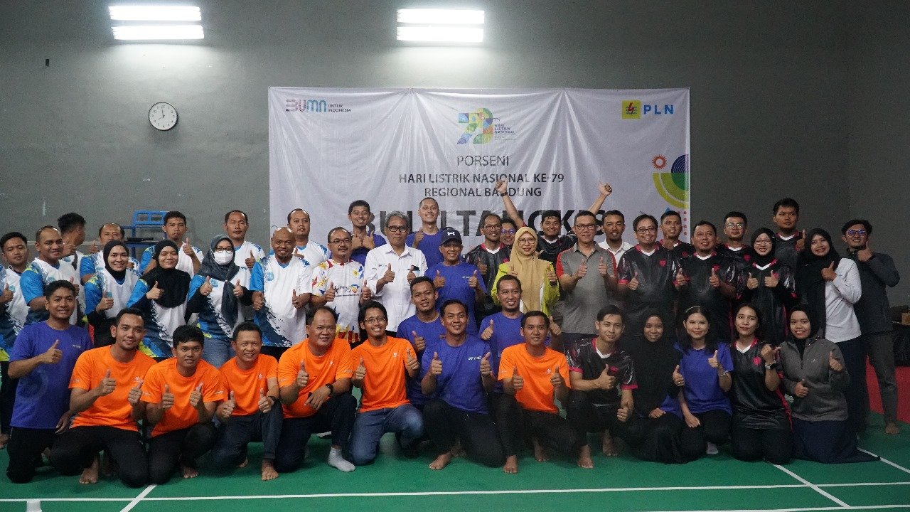 Kegiatan Porseni Meriahkan Peringatan Hari Listrik Nasional Ke-79 di Bandung