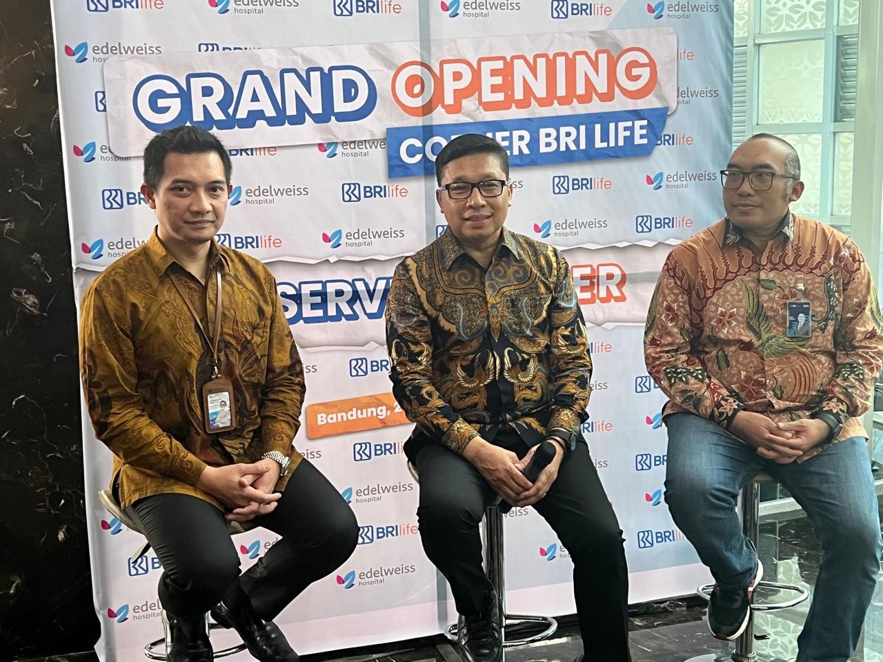 Tingkatkan Pelayanan Nasabah, BRI Life Corner Hadir di Dua Rumah Sakit di Bandung