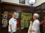 Sambangi Lembang, Cawagub Jawa Barat, Ilham Habibie Terpincut Produk Batik Khas Kabupaten Bandung Barat