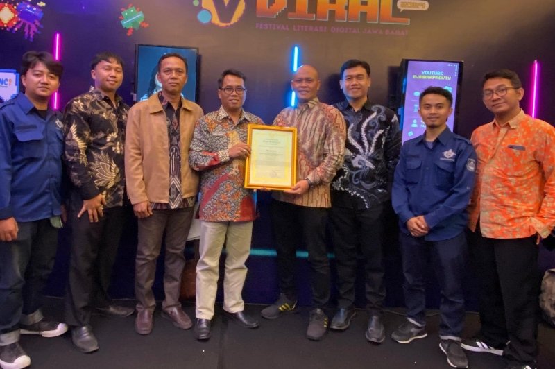 Selamat! Diskominfotik KBB Raih Penghargaan di Ajang Festival Literasi Digital Jawa Barat