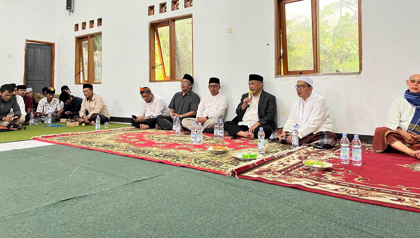 Ahmad Syaikhu Siap Melanjutkan Program Bantuan untuk Pesantren