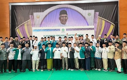 Ahmad Syaikhu Janjikan Program Pembangunan Ruang Kelas Baru dan Kobong