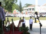 Peringati Hari Santri 2024, ASN di Subang Kenakan Sarung