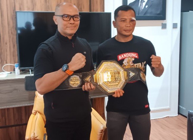 Atlet BFC Gugun Gusman Torehkan Sejarah di Ajang One Pride MMA
