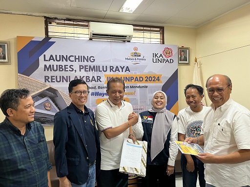 Meramaikan Bursa Calon Ketum IKA Unpad, Ferry Juliantono: Ingin Meningkatkan Peringkat Kampus