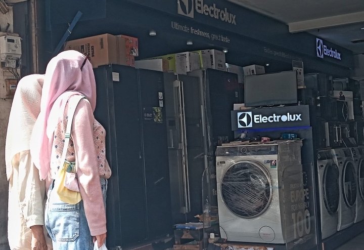 Potensi Kenaikan Harga Barang Elektronik