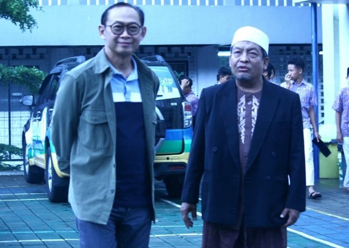 Berkah Silaturahmi ke Pondok Pesantren Insan Mandiri Cigadung Kota Bandung, Dandan Riza Wardana Didoakan Menang