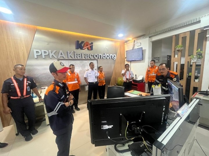 KAI Daop 2 Pastikan Prasarana Andal untuk Libur Natal dan Tahun Baru 2024 dan 2025