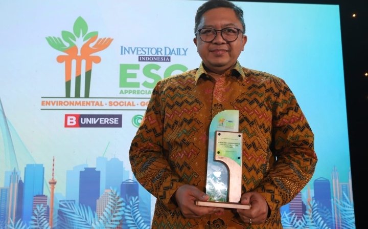 Berkelas! bank bjb Raih Penghargaan Dua Penghargaan Dalam Bidang ESG dan GCG