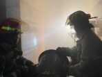 Kebakaran Pabrik Tekstil di Rancamanyar, 1 Karyawan Luka Bakar