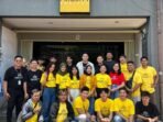 Jason Samuel Judiputra berfoto bersama member Priority Project (Dok. Priority Project)