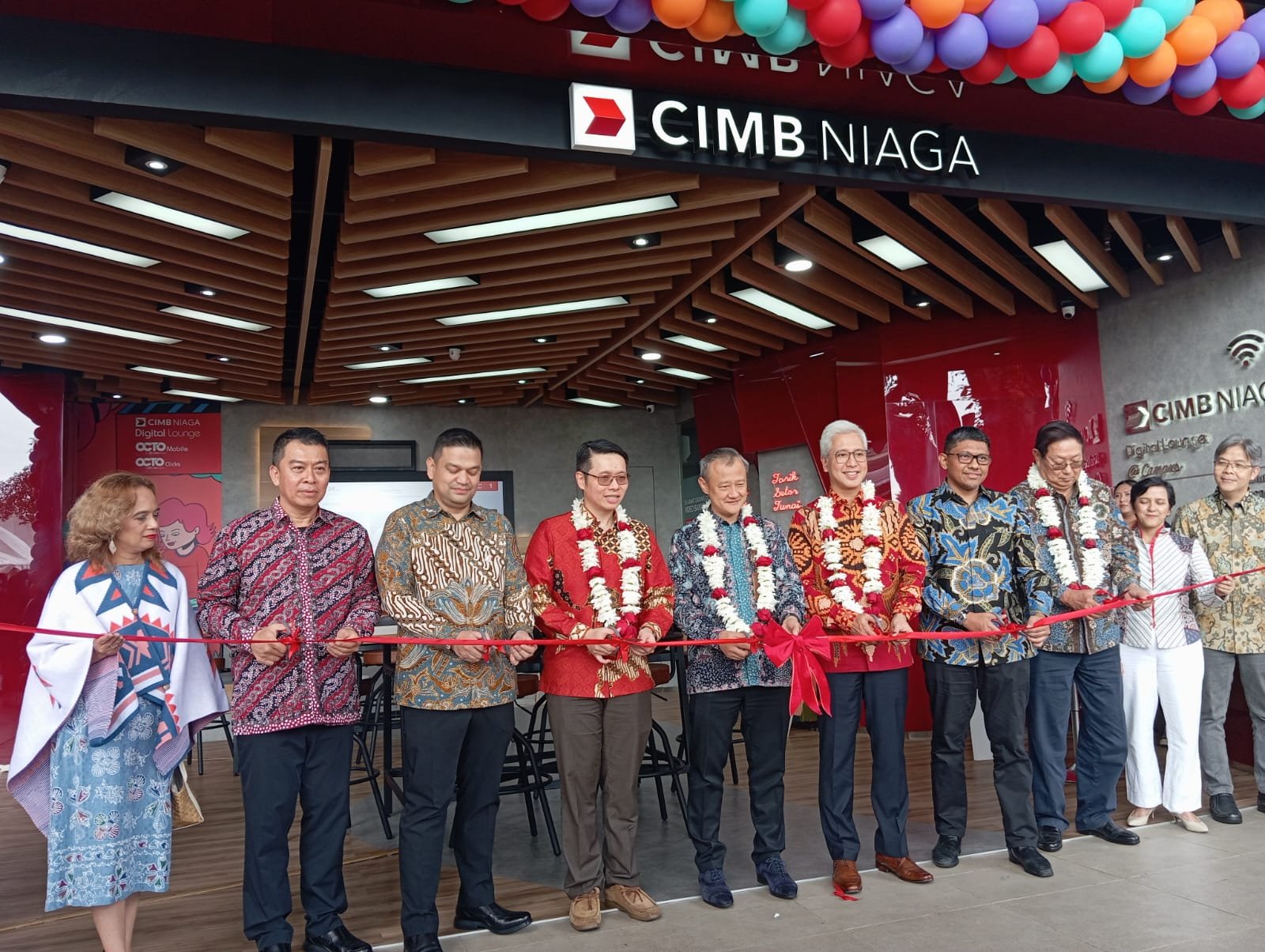 CIMB Niaga Hadirkan Digital Lounge Campus dan Gelar Career Festival di UNPAR