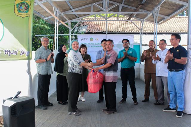 PT GCPI Perkuat Komitmen Keberlanjutan dengan Kembali Resmikan Bank Sampah di Kabupaten Bogor