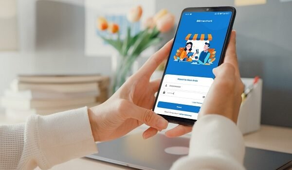 BRI Hadirkan Program QRIS UMI Tanpa Biaya MDR untuk Dukung Ekosistem Digital UMKM