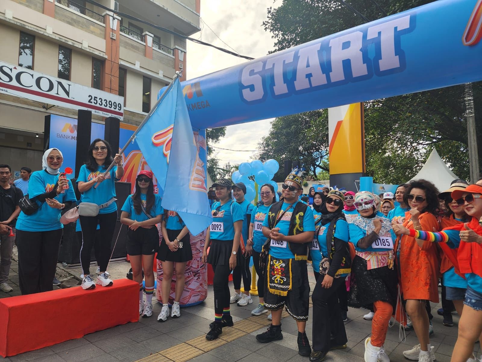 Bank Mega Gelar Fun Walk 3K Like a Billionaire, Program Meriah Bareng Mega: Grand Prize Uang Tunai Rp1 Miliar