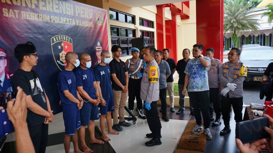 Diringkus, 3 Pengeroyok Driver Ojol di Pandanwangi, Cinunuk