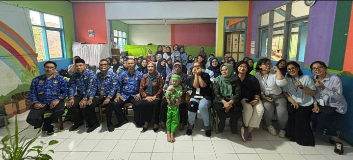 Universitas Kristen Maranatha mengadakan Psikoedukasi Pola Asuh di Garut Kota