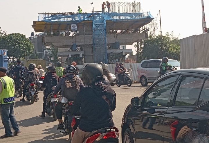 Pj Gubernur Jabar, Bey Machmudin Pastikan Pembangunan Flyover Nurtanio Solusi Kemacetan dan Keselamatan Publik