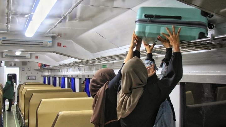 Stasiun Kiaracondong Kota Bandung Catat Pergerakan Penumpang 74 Ribu Selama Masa Angkutan Nataru 2024/2025