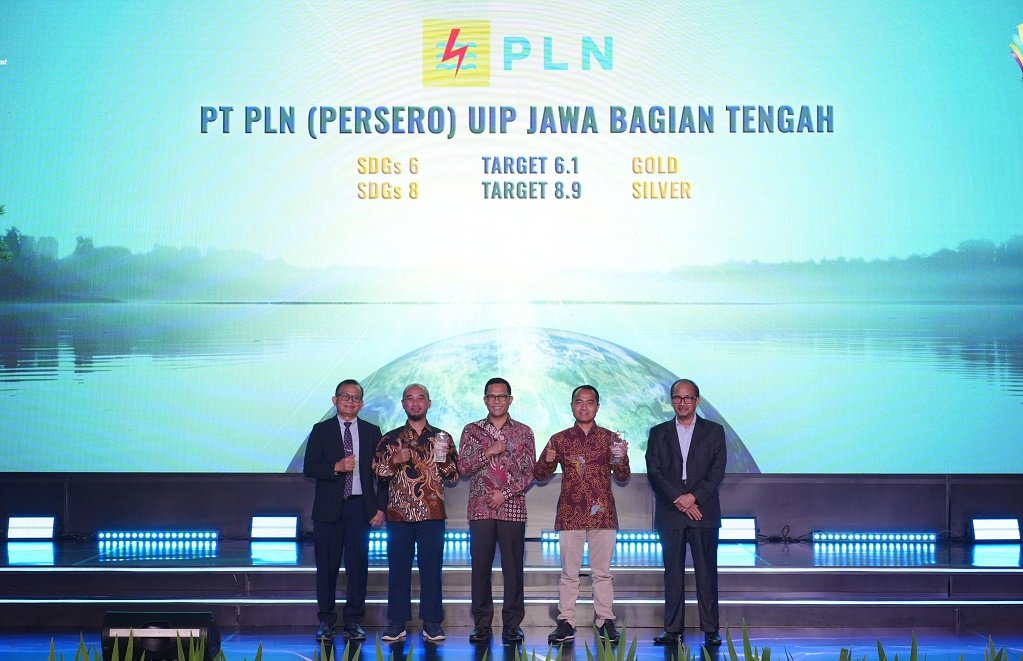 Raih Dua Penghargaan di ISDA 2024, PLN Buktikan Komitmen Tingkatkan Kesejahteraan Masyarakat melalui Program TJSL