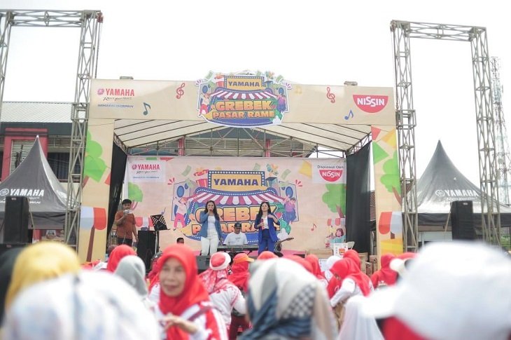 Generasi 125 Yamaha Ajak Warga Cianjur Melangkah Semakin Di Depan dalam Event Yamaha Grebek Pasar Rame