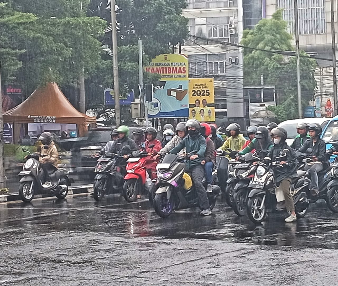 Ini Prediksi Cuaca Awal Tahun 2025 Menurut BMKG