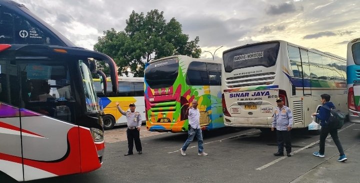 Mudik Tahun Baru, Terminal Cicaheum Kota Bandung Siapkan Armada dan Pengamanan Maksimal