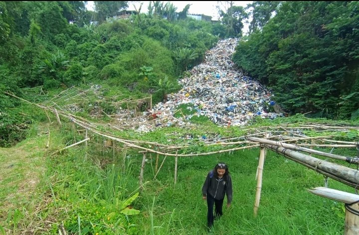 Bau Tidak Sedap TPS Liar di Lembang Kabupaten Bandung Barat, Ini Penampakannya