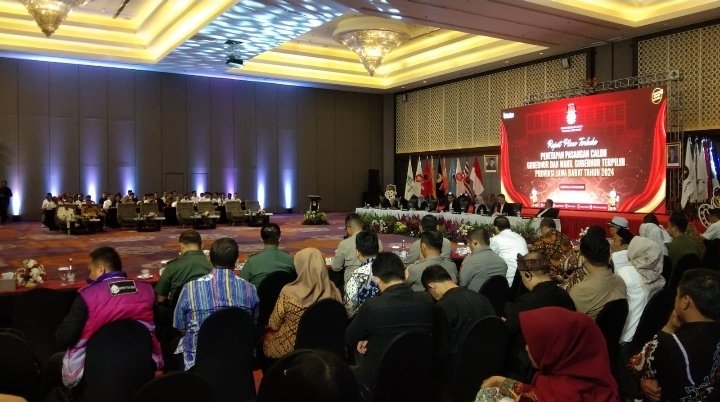 KPU Tetapkan Dedi Mulyadi dan Erwan Setiawan Sebagai Gubernur dan Wakil Gubernur Jawa Barat 2025-2030
