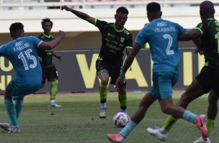 10 Penggawa Persib Bandung Sukses Lanjutkan Rekor Tak Terkalahkan, Gol Tyronne Del Pino Buyarkan Kemenangan PSBS Biak