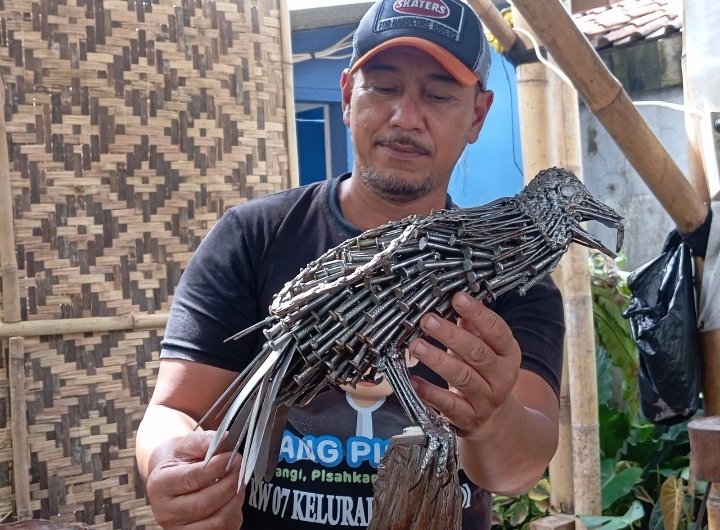 Kreatifnya Produksi Karya Seni Unik dari Sampah Residu, Ini Dia Wujudnya