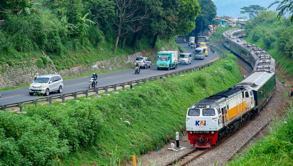 KAI Buka Pemesanan Tiket Lebaran, Berikut Jadwalnya