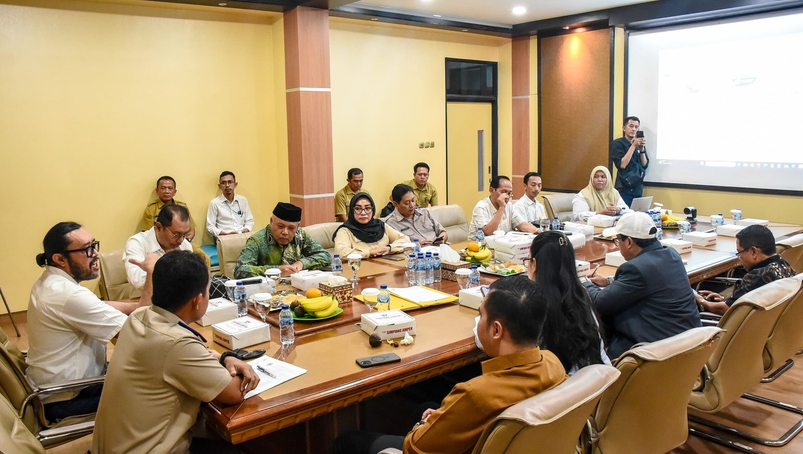 Sertifikat Perairan Laut Legon Kulon Catut Ratusan Nama Warga