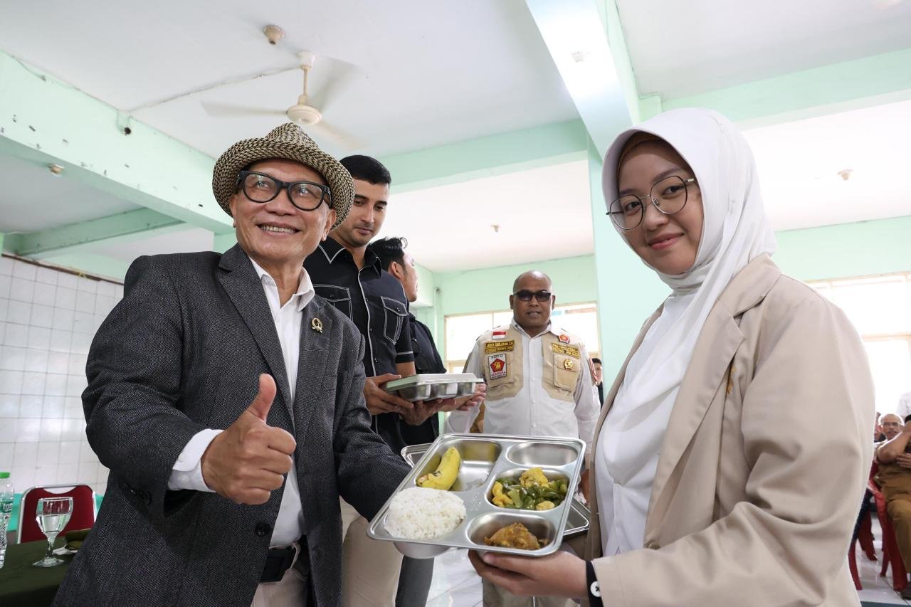 Memperluas Jangkauan MBG Kesehatan Gizi Anak Sekolah